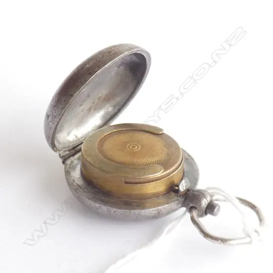 (19929) OLD SILVER PLATE SOVEREIGN HOLDER 