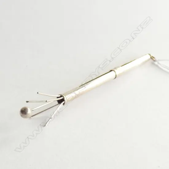 (18669) VINTAGE SILVER SWIZZLE STICK