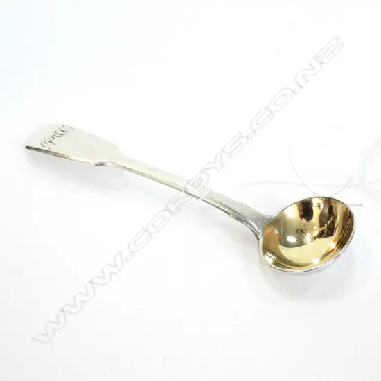 GEO IV SILVER FIDDLE PATTERN SALT or MUSTARD SPOON , by RICHd. POULDEN,  LONDON 1821. MONOGRAMMED, GILDED BOWL. 