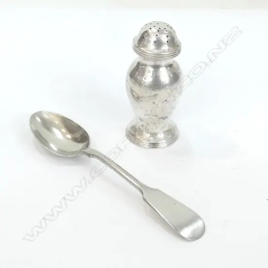 (19970) SILVER PEPPERETTE & S/PLATE SPOON