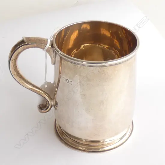 GEORGE III STYLE SILVER TANKARD 303GMS