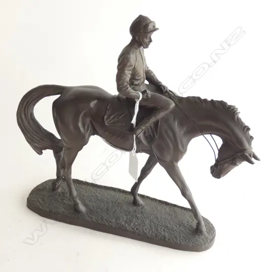 BRONZED METAL HORSE & RIDER L.295mm