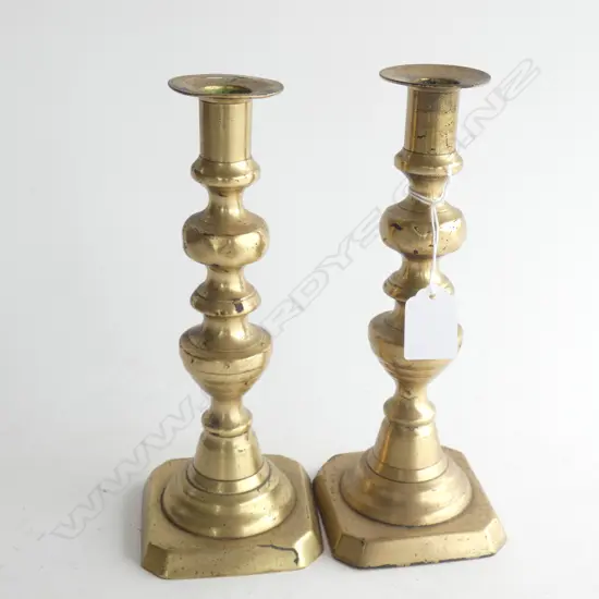MATCHING PAIR VICTORIAN BRASS CANDLE STICKS - H.225MM