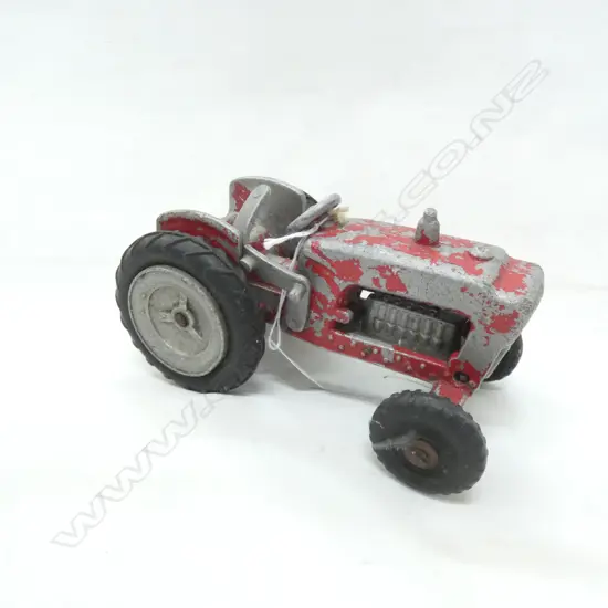 FUN HO RED TRACTOR L.170mm