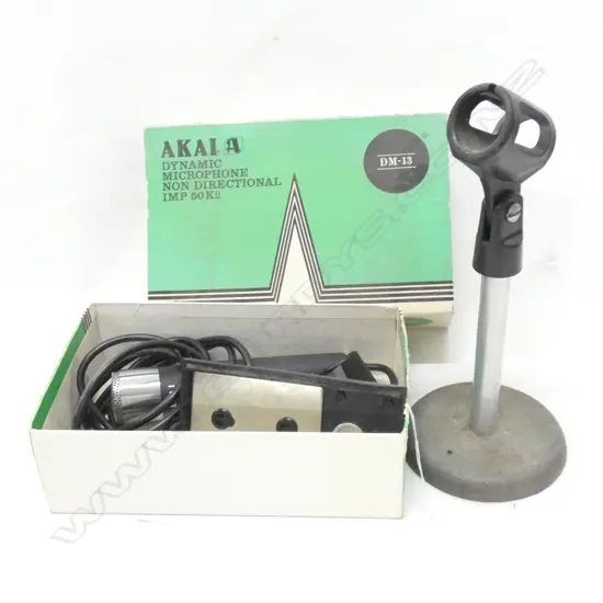 VINTAGE AKAI DYNAMIC DM-23 MICROPHONE AND STAND BOXED + STAND