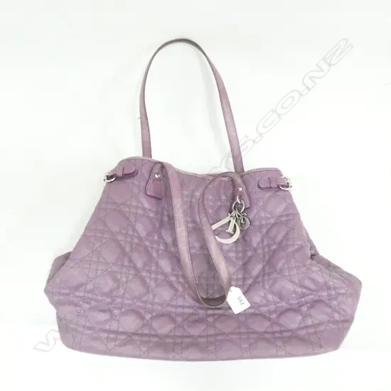 PURPLE CHRISTIAN DIOR? HANDBAG... SOME WEAR