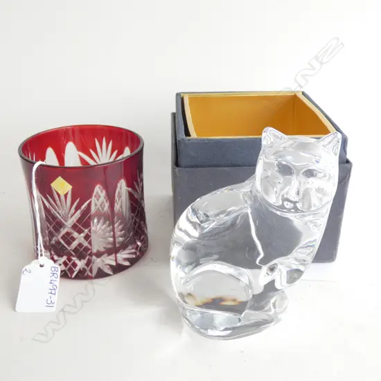 ORREFORS GLASS CAT (H.130MM)  & CRANBERRY CUT GLASS IN BOX DIA  80MM