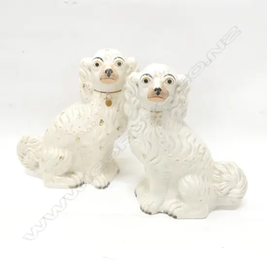 PR OF LARGE STAFFORDSHIRE SPANIELS H 330 MM