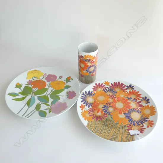 ROSENTHAL STUDIO LINE ROSEMONDE NAIRAC FLOWER LG PLATE (DIA 330MM) & VASE (H 185MM)& FLORAL PLATE (DIA 330MM)