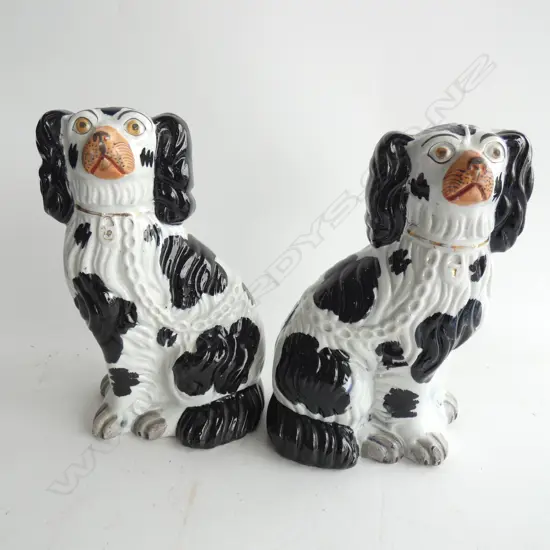 PR ANTIQUE STAFFORDSHIRE DOGS H.220mm