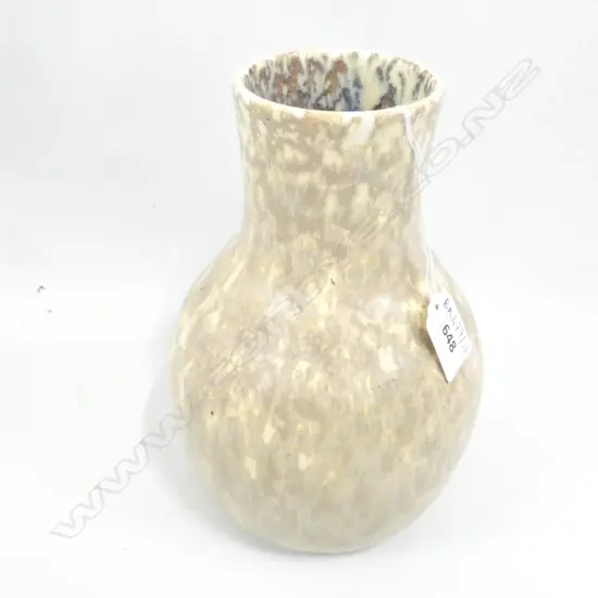RUSKIN STUDIO VASE with MOTTLED TAN GLAZE, IMPRESSED MARK. H.225mm