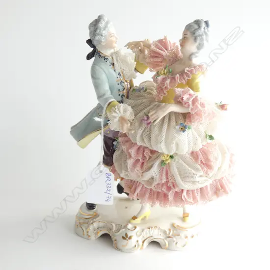 DRESDEN LACE DANCING COUPLE H.200mm...