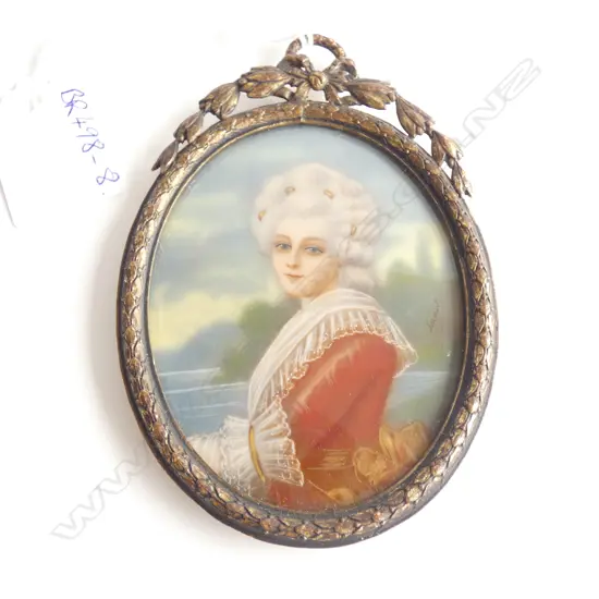 GEORGIAN STYLE PORTRAIT MINIATURE OF A WOMAN IN GILTMETAL FRAME, SIGNED SMART