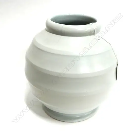 CROWN LYNN HAND POTTED VASE #71 - PALE GREEN COLOUR  H. 210MM...