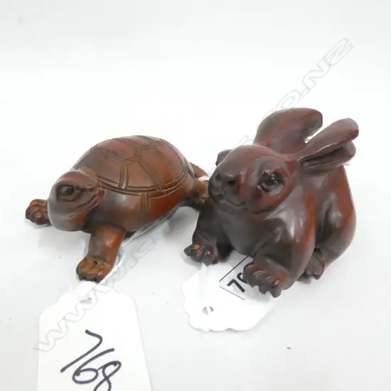 2 BOXWOOD NETSUKE; HARE & TURTLE L.70mm