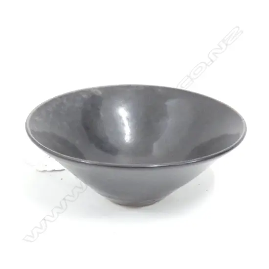 CHINESE TENMOKU STYLE GLAZED SMALL BOWL, Dia.125mm