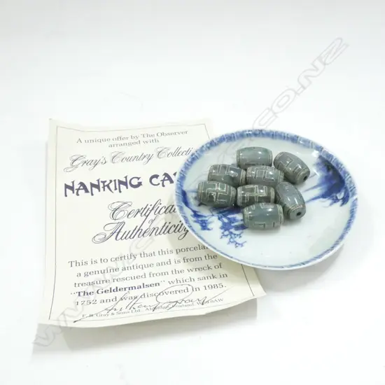 NANKING CARGO B/W PORCELAIN PLATE 100mm dia AF + 8 BEADS