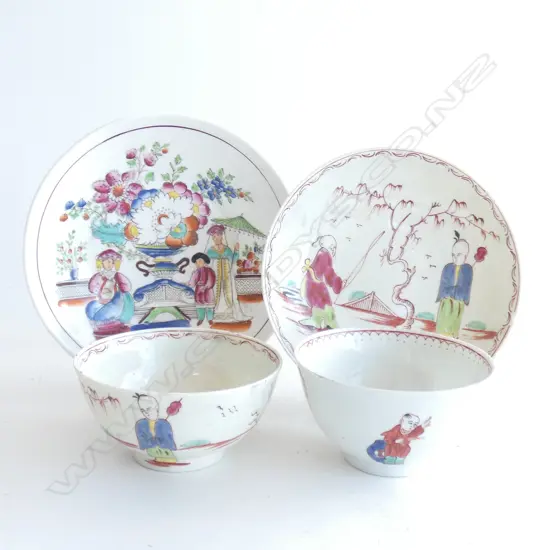 2 CHINESE DECORATED TEA BOWLS & SAUCERS...
