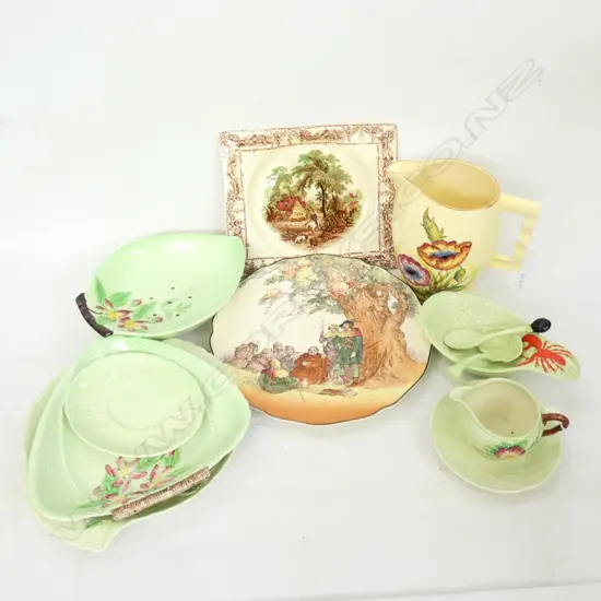 7 PCES GREEN CARLTON WARE + JUG H.170mm & 2 PLATES