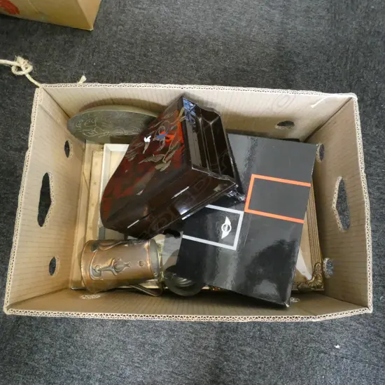 BOX OF FRAMES/PICTURES/JEWELLERY BOX/MINI DASHBOARD CLOCK/BRASS BOWL/COPPER TANKARD