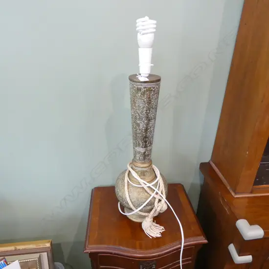 HEAVY BRASS ORIENTAL LAMP H.600mm