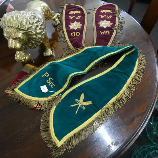 2 GOLD EMBROIDERED CRIMSON & GREEN MASONIC LODGE COLLARS + A CUFF 