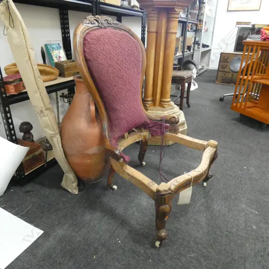 GRANDMOTHER CHAIR AF NO SEAT