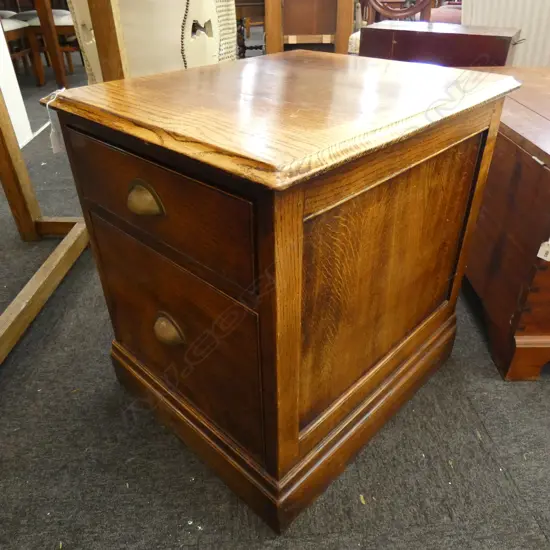 OAK DRAWERS... 