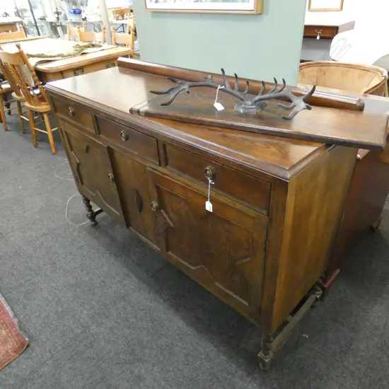 OAK BARLEY TWIST SIDEBOARD L 1370 MM