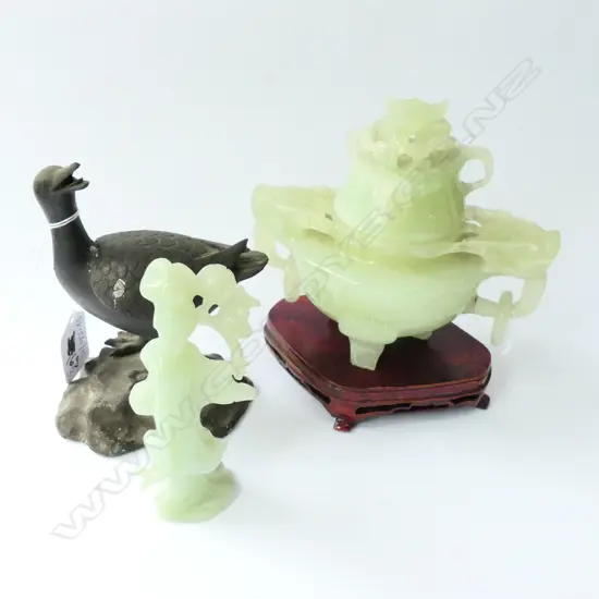 2 CHRYSOPRASE PCES; WOMAN AND LIDDED VESSEL AND DUCK INCENSE HOLDER 