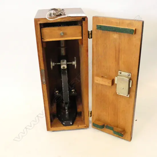 CASED MICROSCOPE 