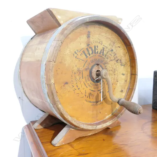 VINTAGE BUTTER CHURN