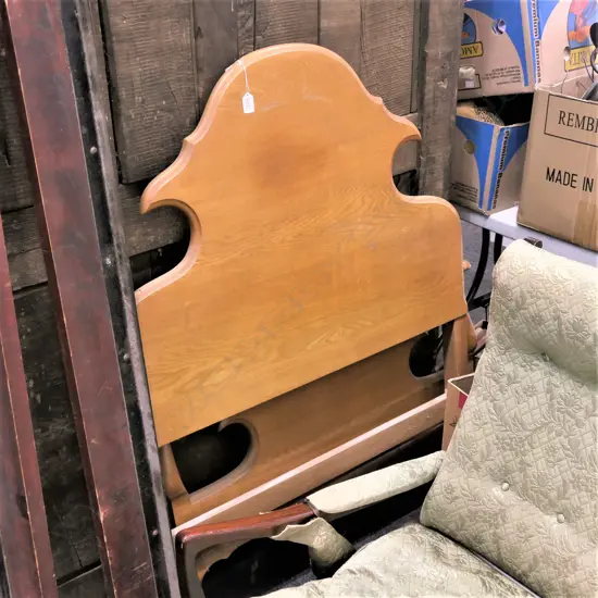 PALE WOODEN HEADBOARD SET SINGLE BED