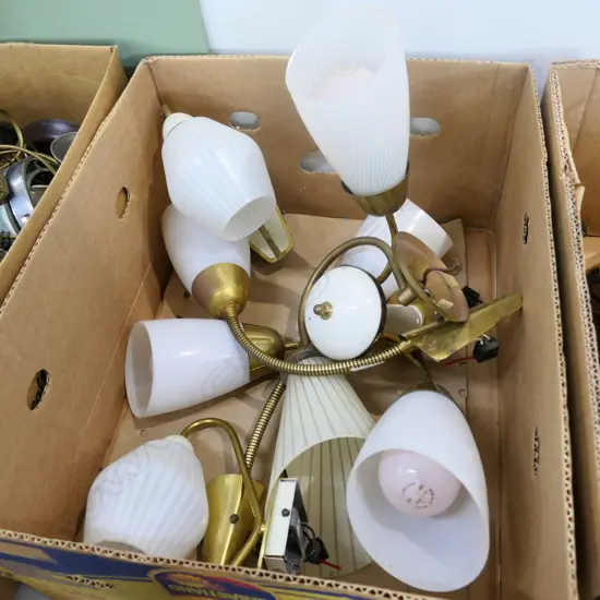 ASST RETRO LIGHT FITTINGS