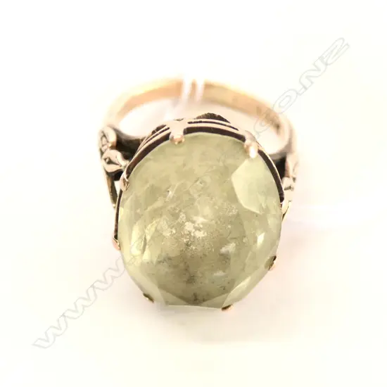 RETRO 9CT GOLD & SMOKY QUARTZ RING