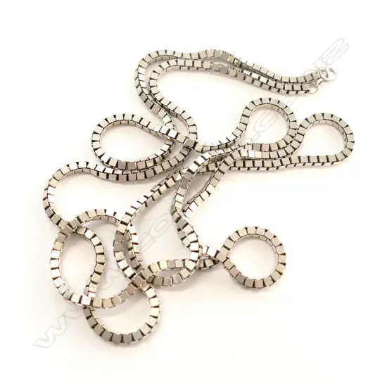 LONG SILVER BOX LINK CHAIN 31gm