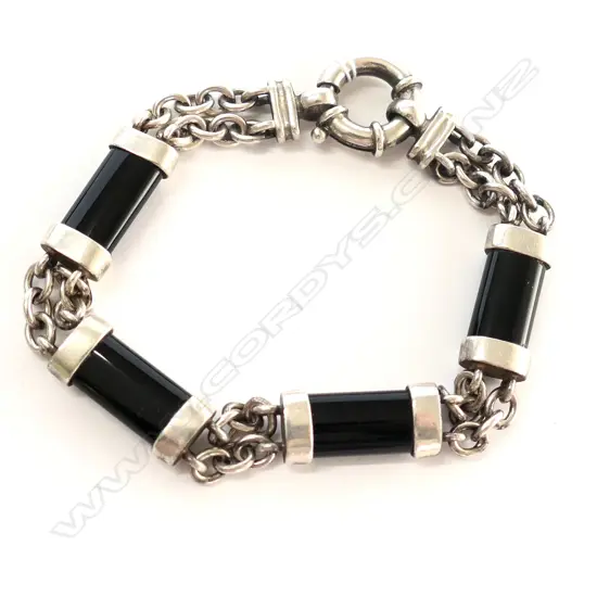 SILVER AND ONYX BRACELET