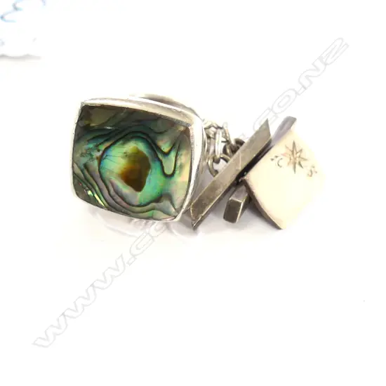 RETRO SILVER & PAUA RING AND SILVER CUFFLINKS