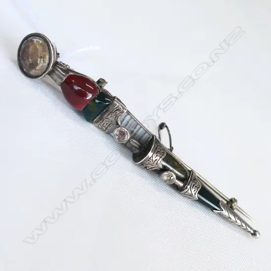 A Victorian Scottish silver and pebble brooch