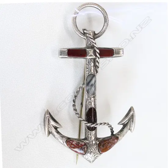 A Victorian silver fouled anchor brooch