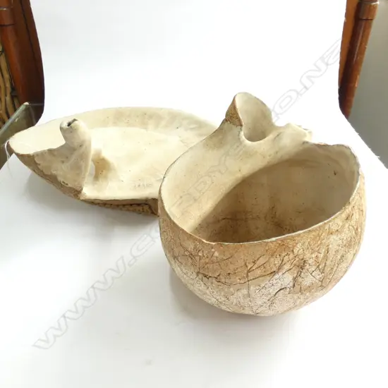 2 NZ STUDIO POTTERY PCES. ORGANIC FORMS