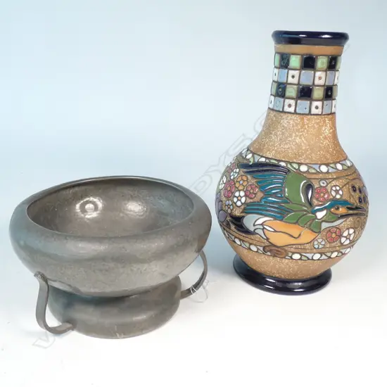 AMPHORA VASE AF 300MM H (18280) AND PEWTER DISH 210MM DIA (18924)