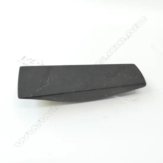 DARK POUNAMU ADZE MODERN ? L.135mm