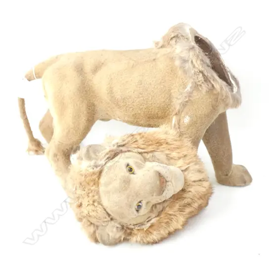 TOY LION HEAD AF 400MM L