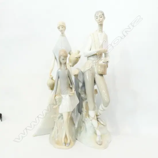 3 FIGURINES; ONE LLADRO TALL MAN 390MM H AF, UNMARKED LADY WITH URNS, NAO GIRL WITH BIRD AF