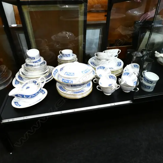 70 PCE COALPORT REVELRY BONE CHINA DINNER SET INCL. 10 DINNER PLATES, TUREEN AF