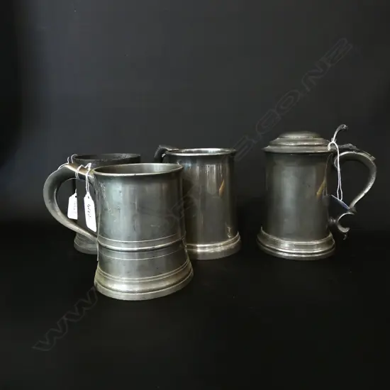 4 ANTIQUE PEWTER AND OTHER MUGS LARGEST H. 140MM