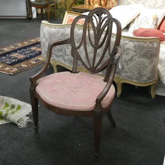 ELEGANT OLD CHIPPENDALE STYLE MAHOGANY ARMCHAIR 600MM W