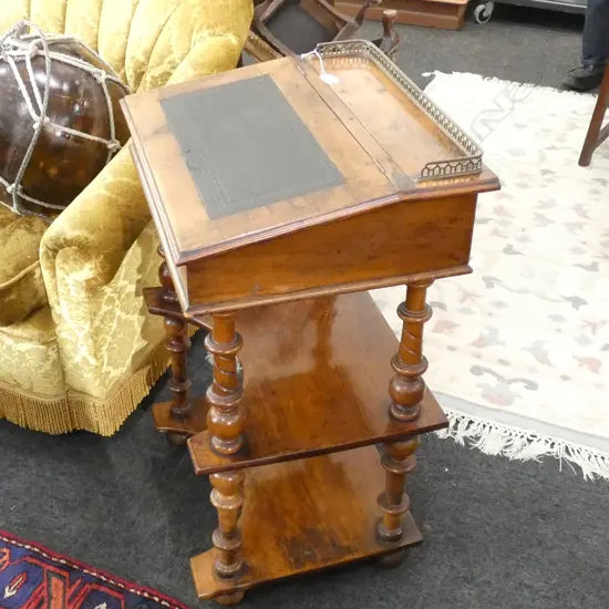 VICTORIAN WALNUT DAVENPORT, W. 535MM