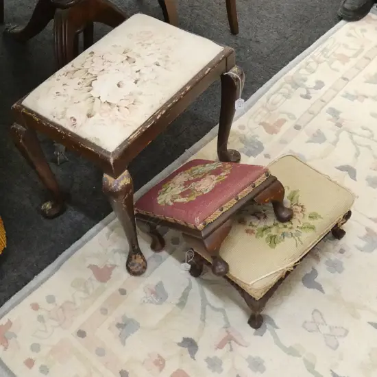 3 QUEEN ANN STYLE FLORAL UPHOLSTERED STOOLS HIGHEST 402MM